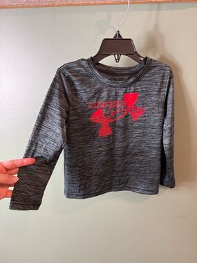 Under Armour Kids' Long Sleeve Heathered Gray Performance Tee with Red Logo